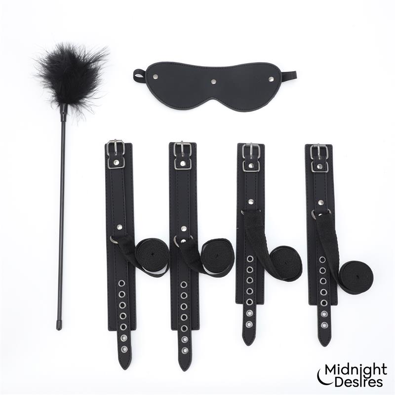 LATETOBED BDSM LINE Feather Tickler 40 cm Black