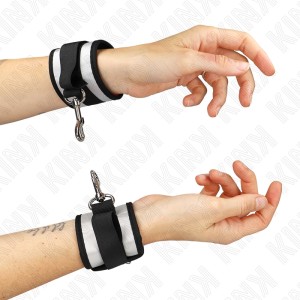Kink Wrist Restraint KINK - NEOPRENE WRIST CUFFS GREY 23 X 5 CM