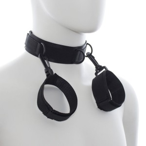 Ohmama Fetish NYLON HANDCUFFS AND COLLAR