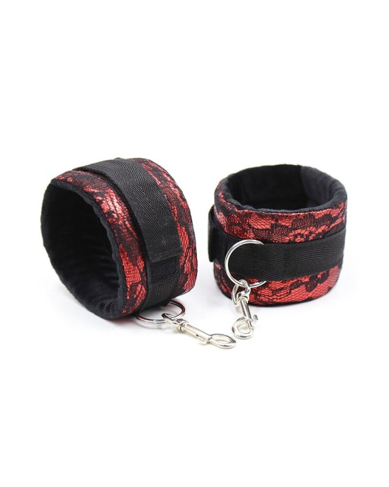Ohmama Fetish VELVET HANDCUFFS WITH NYLON TAPE